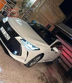 تويوتا أفالون